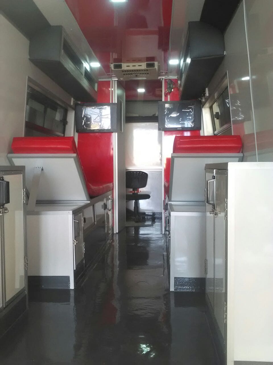 <h1>Blood Donor Vehicle for SANBS</h1>